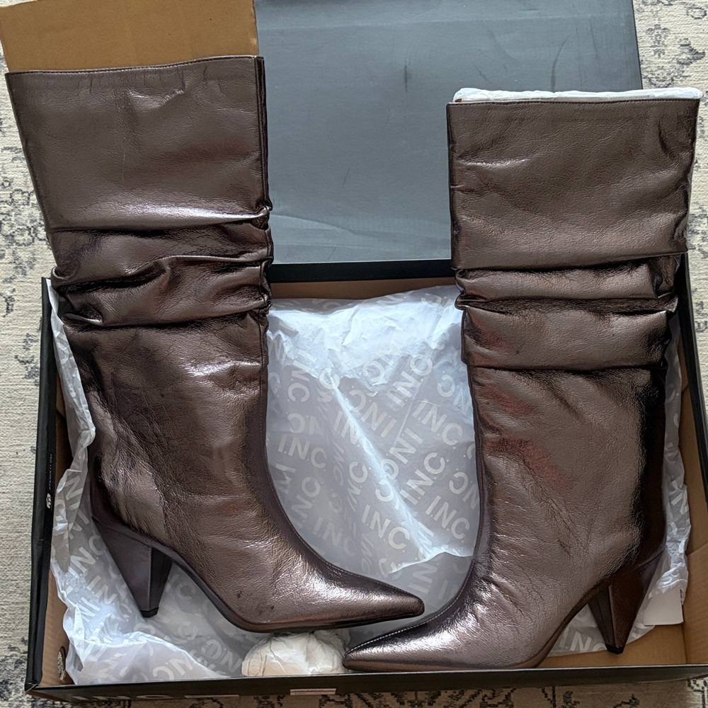 NEW INC International Concepts Metallic Chocolate Slouch Boots